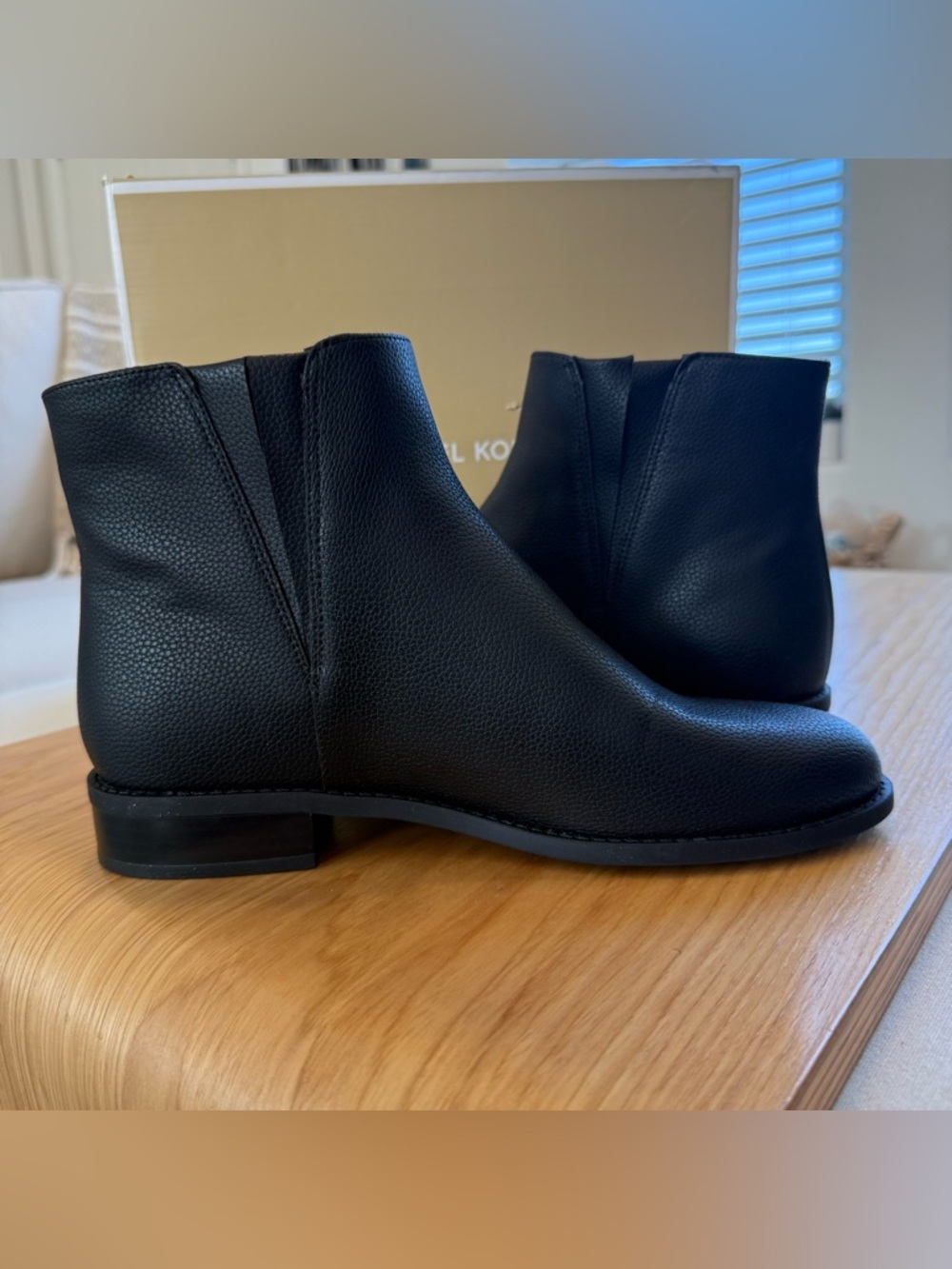 Michael Kors Britt Black Pebbled Faux Leather Ankle Boot Bootie with Gold Zipper - Picture 8 of 13